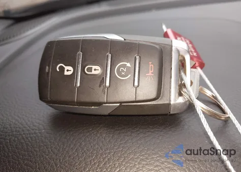 2022 Ram 1500 Big Horn 4X4 5'7 Box z USA, uszkodzony, nr VIN 1C6SRFFT1NN194199